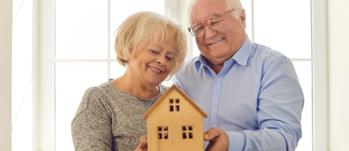 A Guide to Visitor Insurance for Parents Visiting the USA