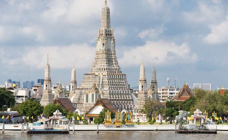 Ancient Wat Arun Temple, Bangkok, Thailand